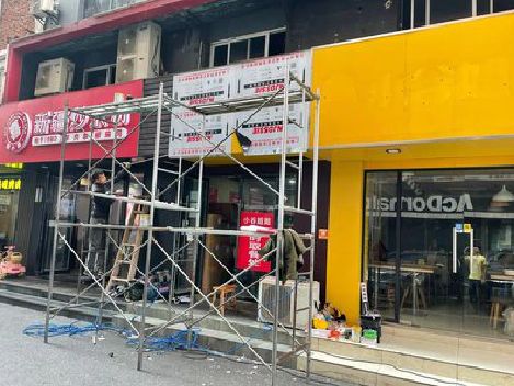 六盘水制作广告招牌如何避免它发黄？